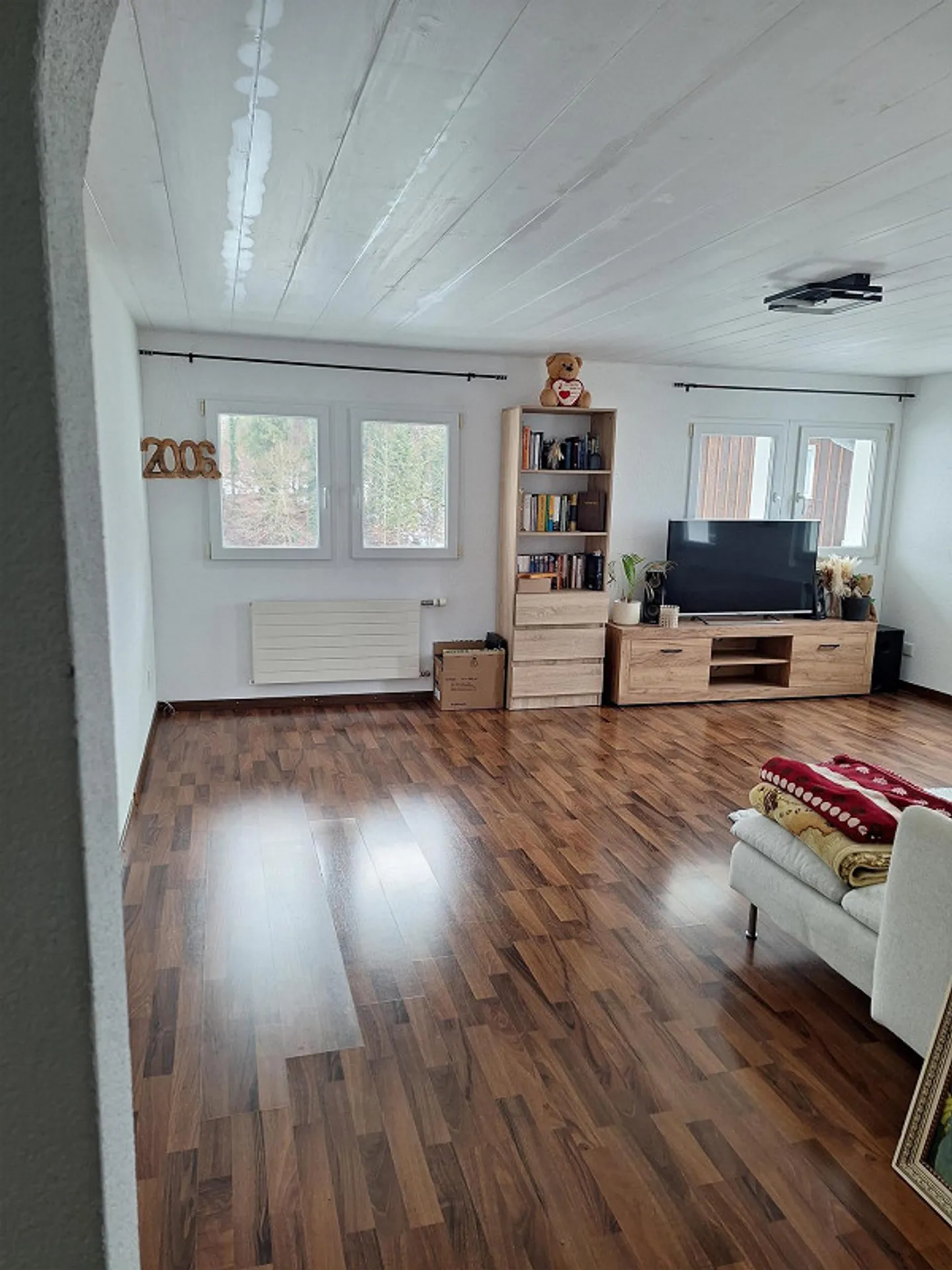 Subtenant for a beautiful rural 5.5 room apartment - Photo 2 of 16