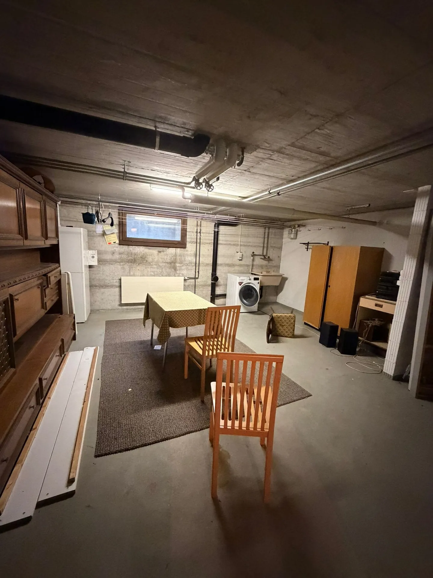 Modern 4.5 Room Villa with Garage and Terraces in Delémont - Photo 14 of 17