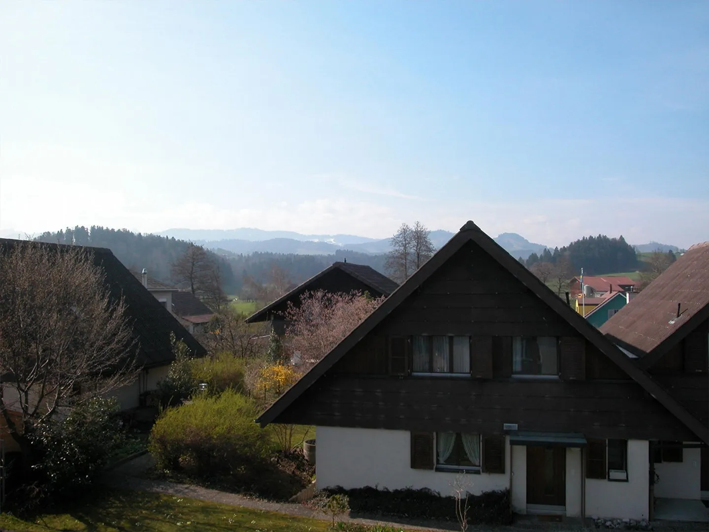 Appartement lumineux de 3,5 pièces dans les combles - Photo 11 sur 12