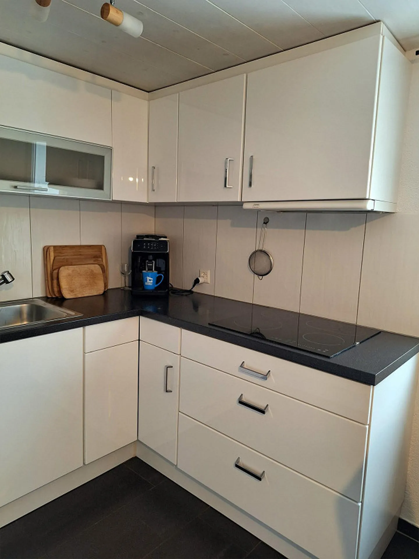 Subtenant for a beautiful rural 5.5 room apartment - Photo 11 of 16