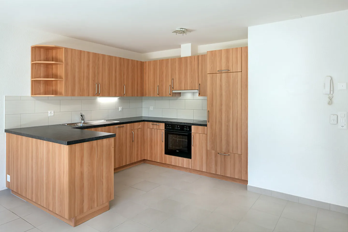 3.5-room apartment on the 1st floor - Photo 2 of 8