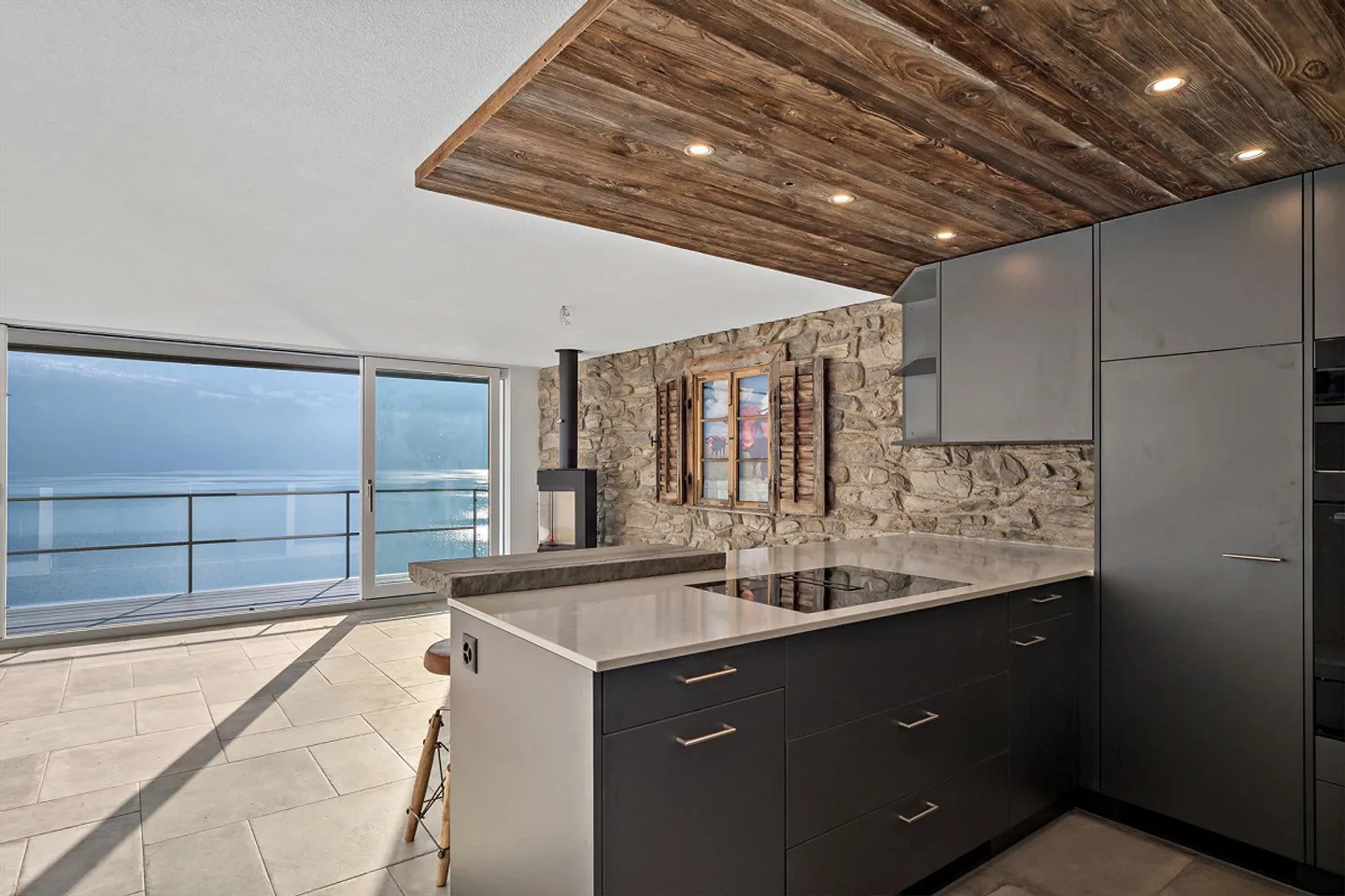 House - Living like on vacation - Photo 1 of 13