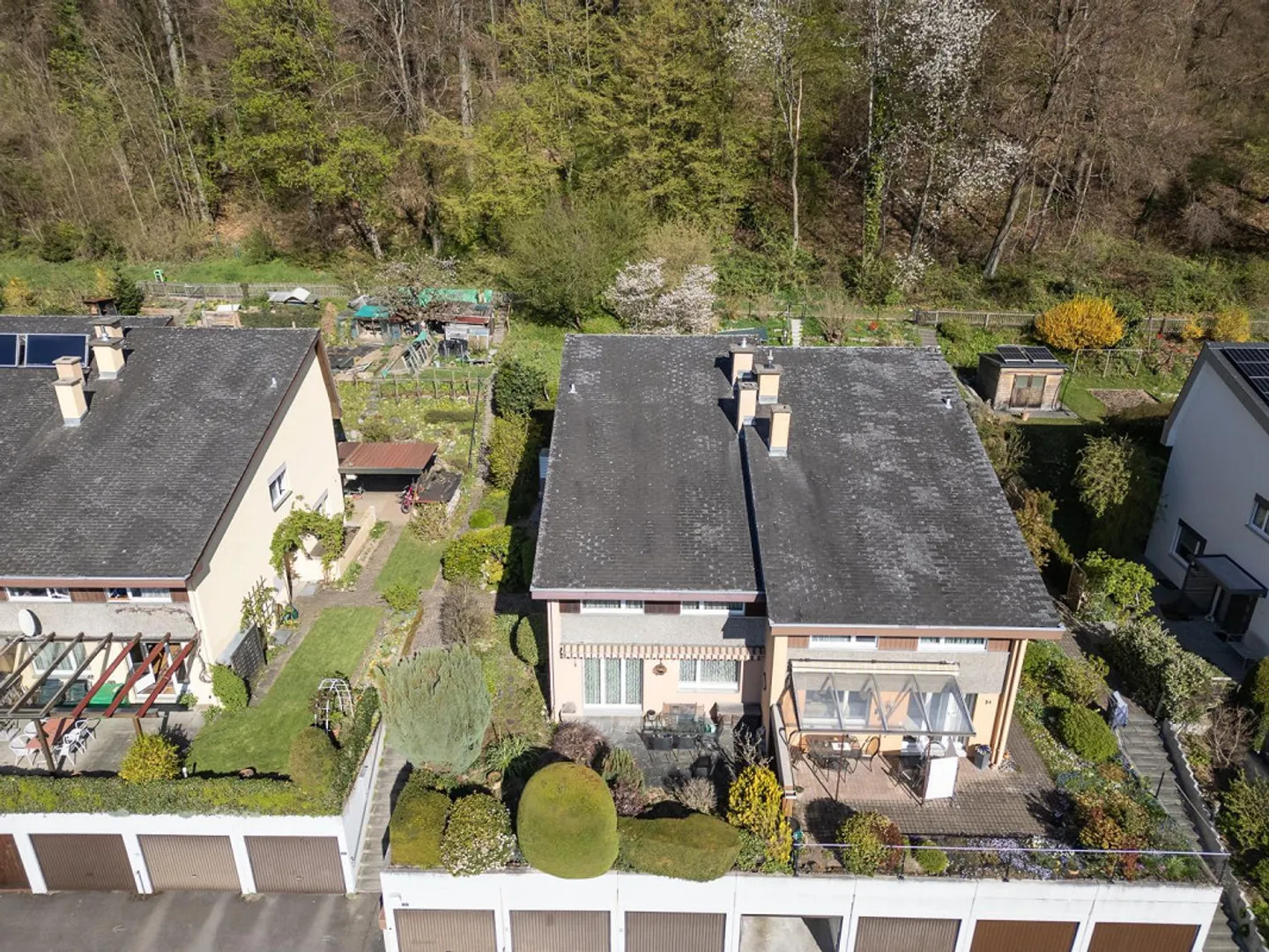 Charmantes Doppelhaus mit Garten - Foto 8 von 10