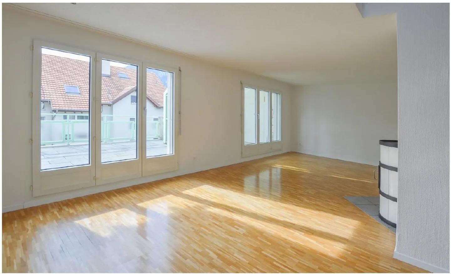 Appartamento maisonette luminoso e grande di 5.5 stanze in affitto - Foto 5 di 14