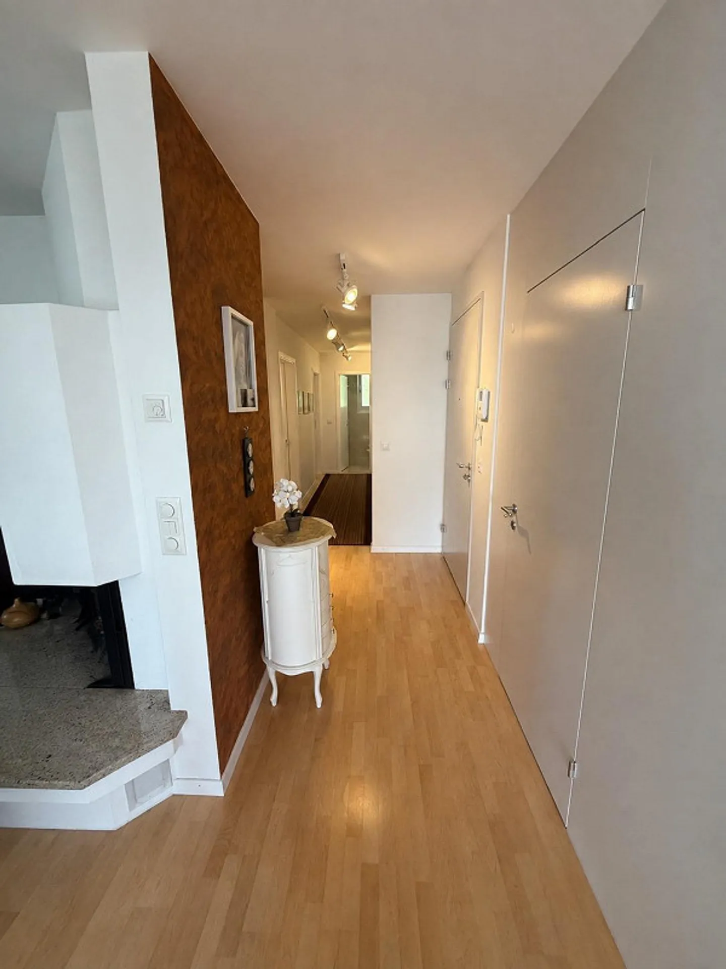 Appartement de jardin 3,5 pièces de rêve avec oasis privée et studio - Photo 5 sur 11