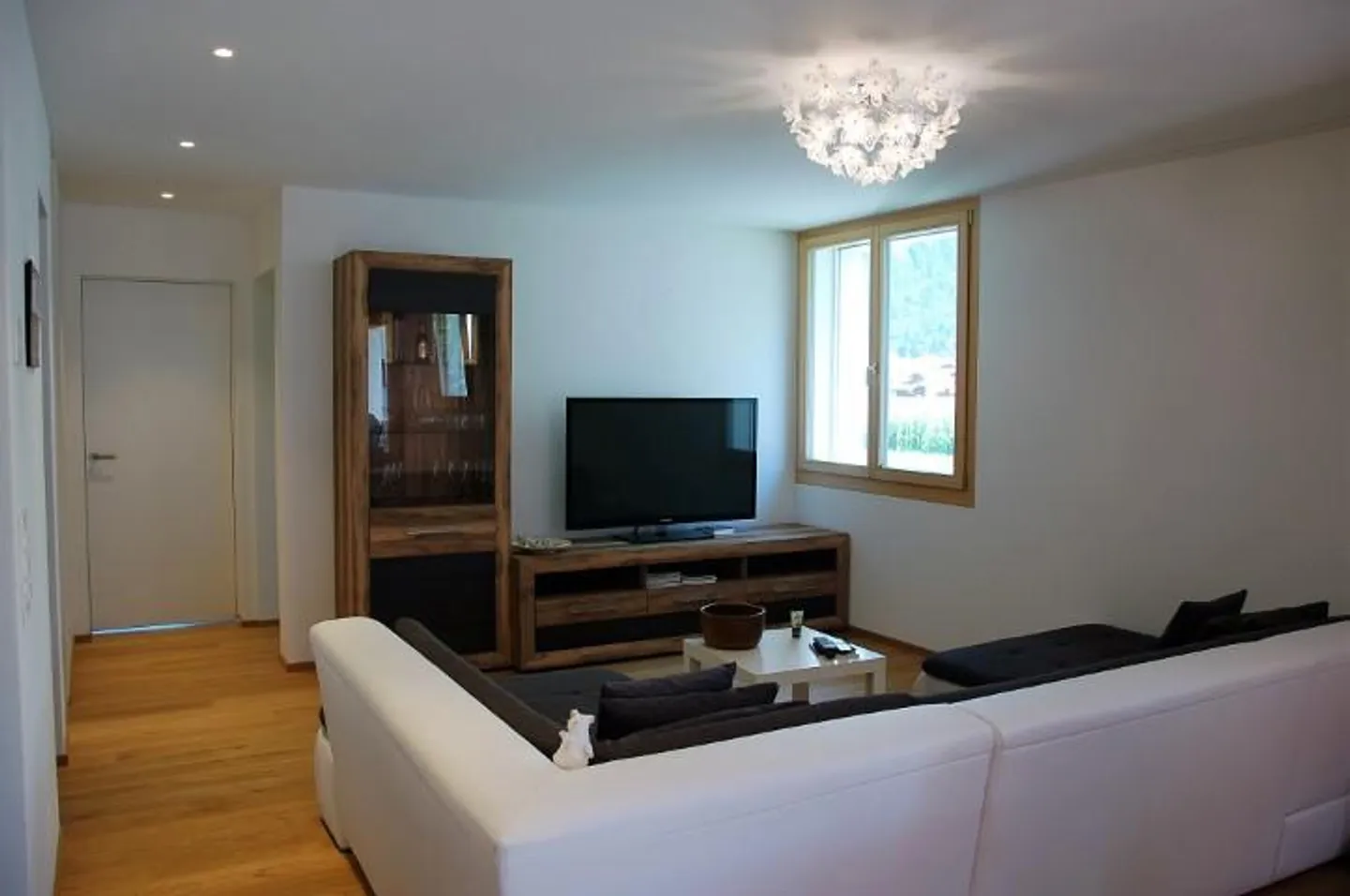 Appartamento Moderno e Luminoso - Foto 4 di 11