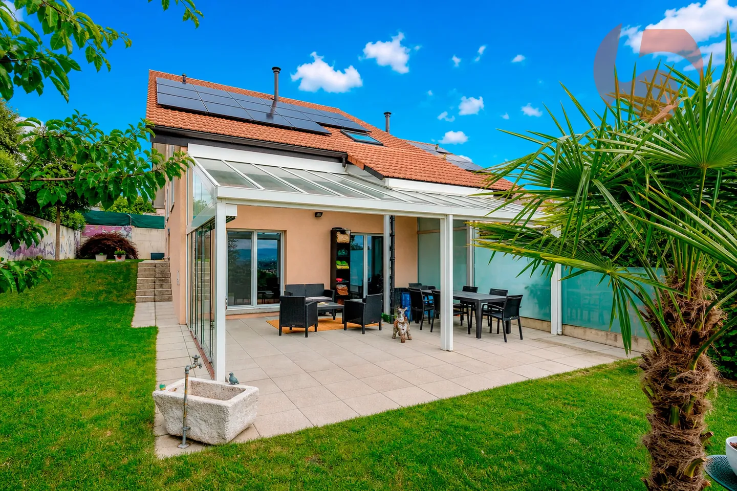 Magnifica villa di 4,5 stanze con vista panoramica sul Giura e sul paesaggio circostante - Foto 2 di 16
