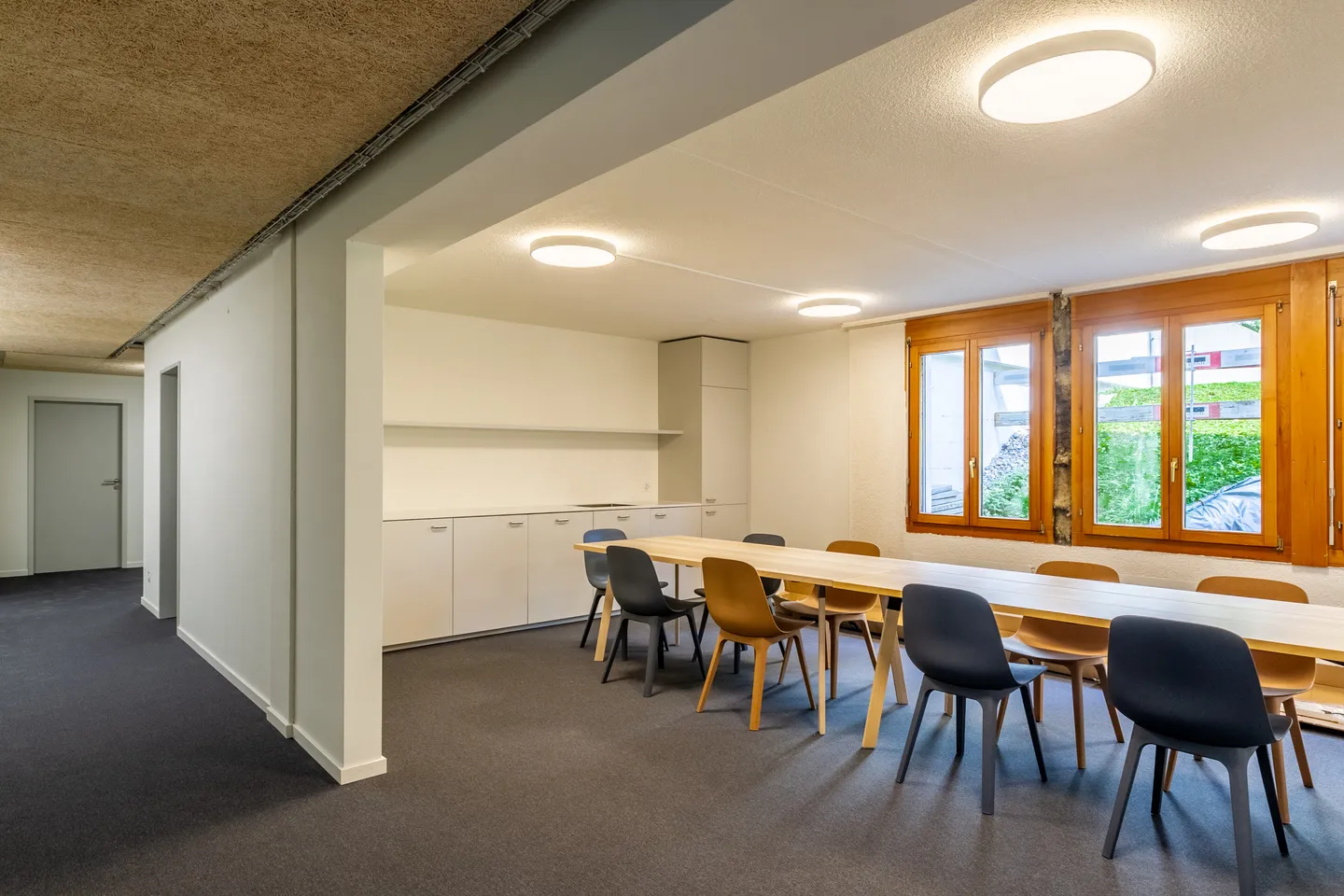 Renovierter Büroraum zu Vermieten - Foto 4 von 4