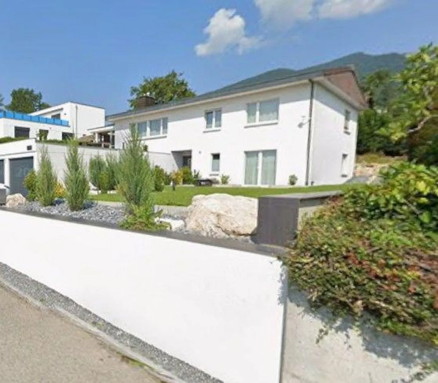 Appartamento 4,5 locali con giardino d'inverno - Foto 2 di 13