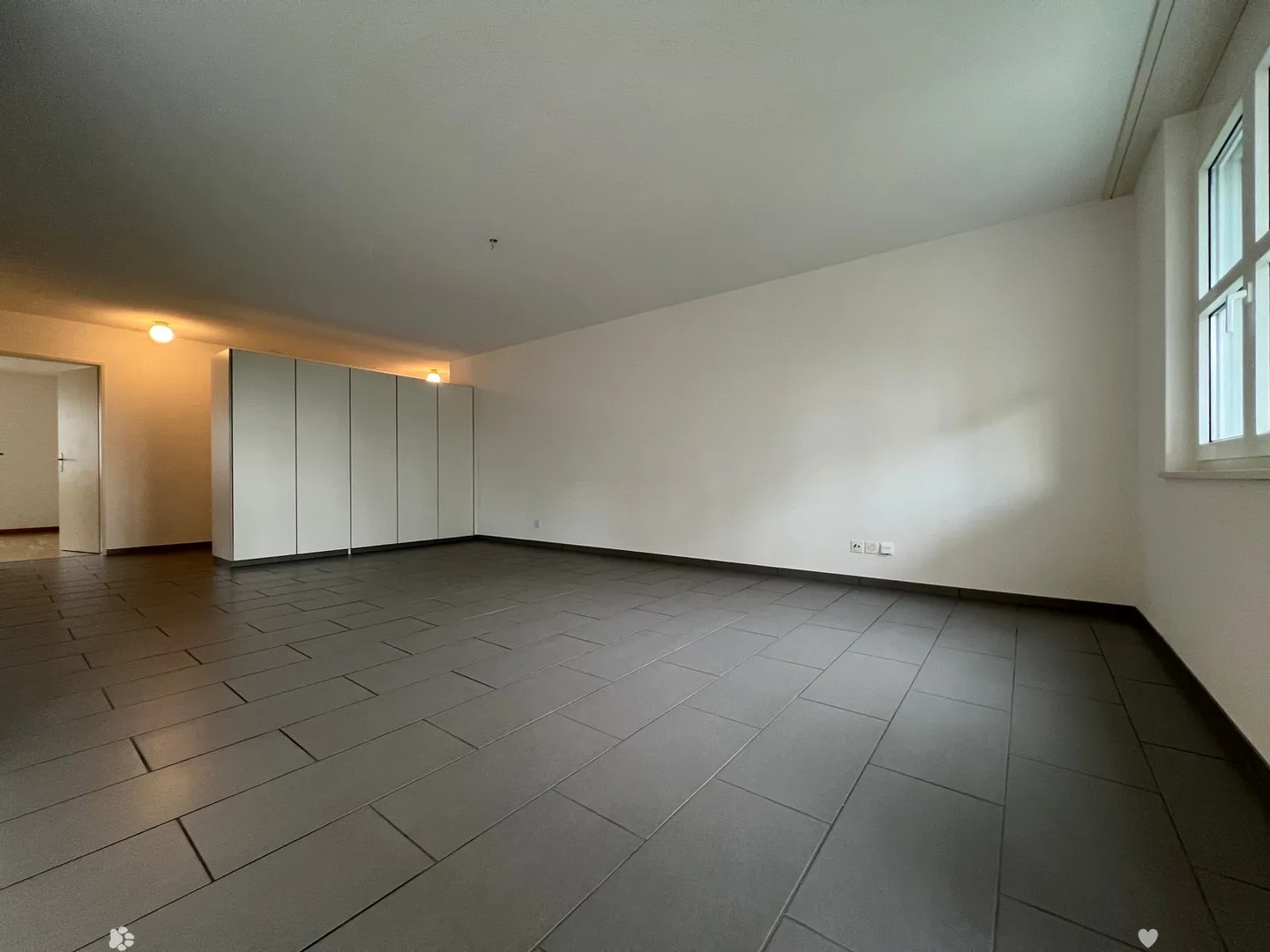 Appartamento tranquillo di 4,5 stanze nel verde - Foto 4 di 13