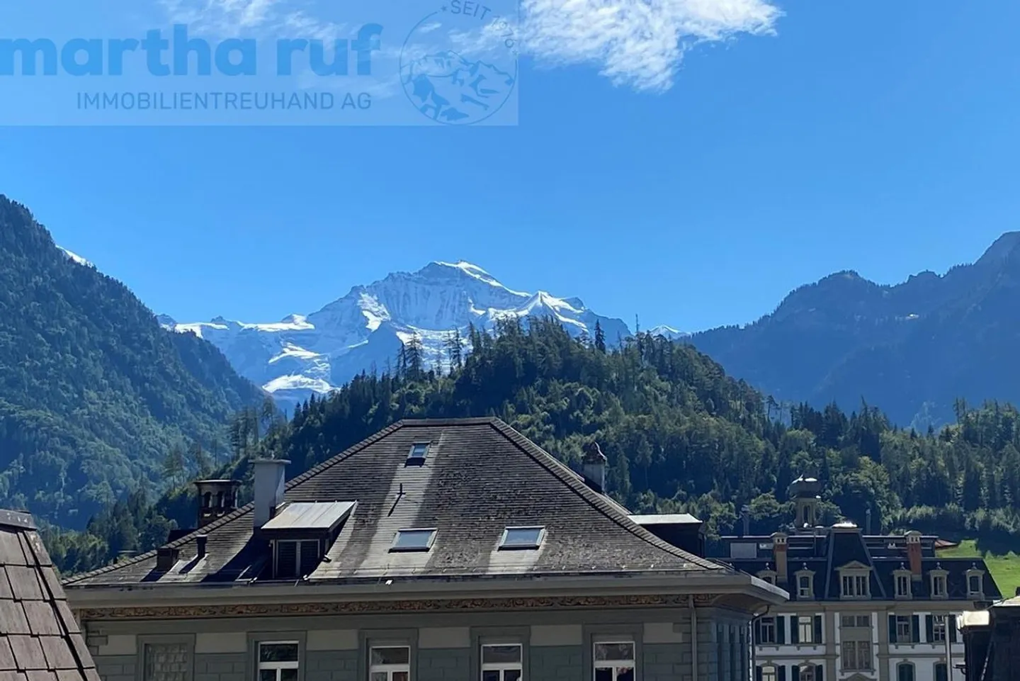 4.5-Zimmer Attika-Wohnung im Herzen von Interlaken - Foto 1 di 15