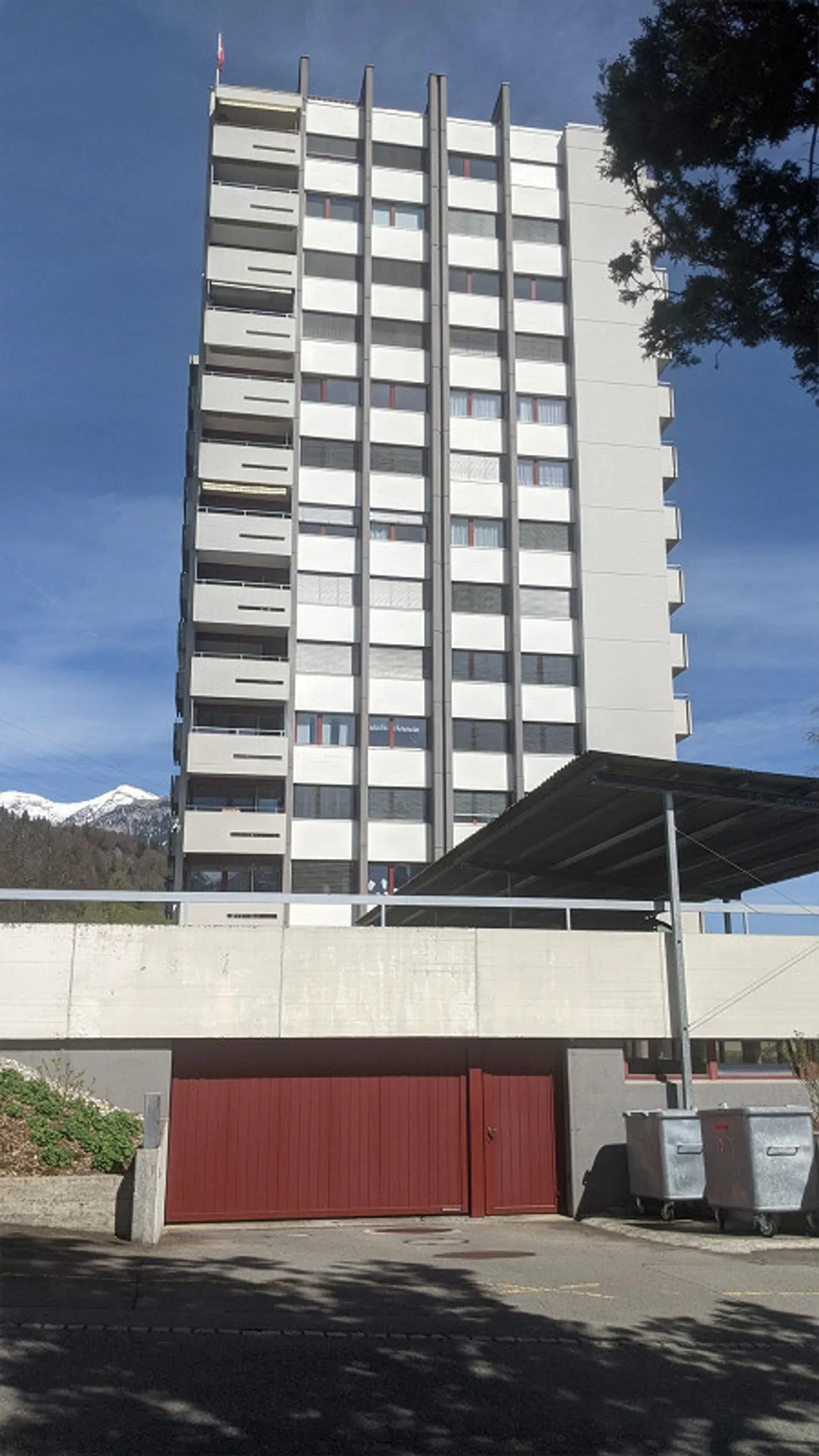 Appartamento 5.5 stanze completamente arredato con vista mozzafiato - Foto 13 di 13