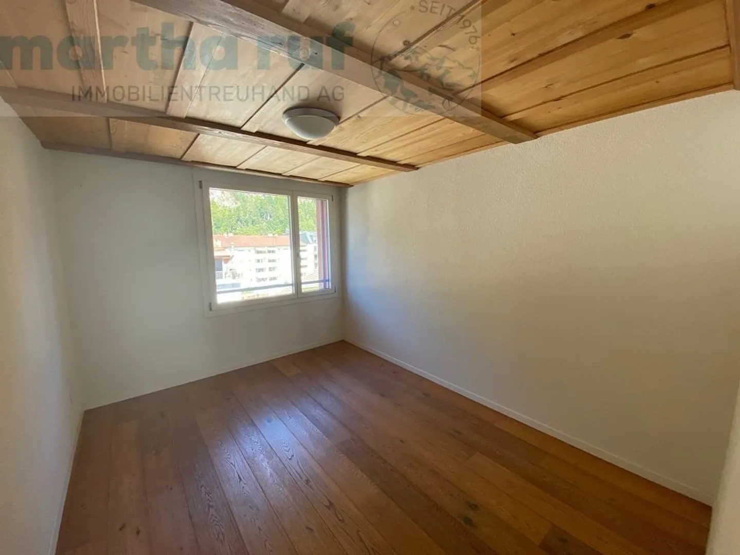 4.5-Zimmer Attika-Wohnung im Herzen von Interlaken - Foto 7 di 15