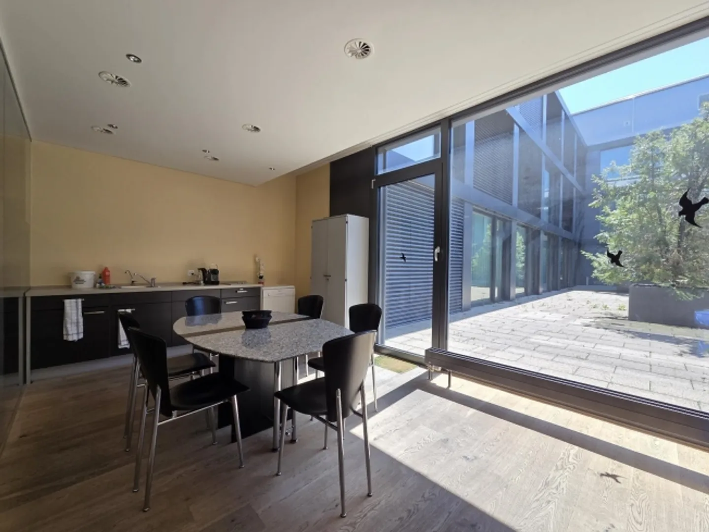 «Office» - Foto 9 von 11