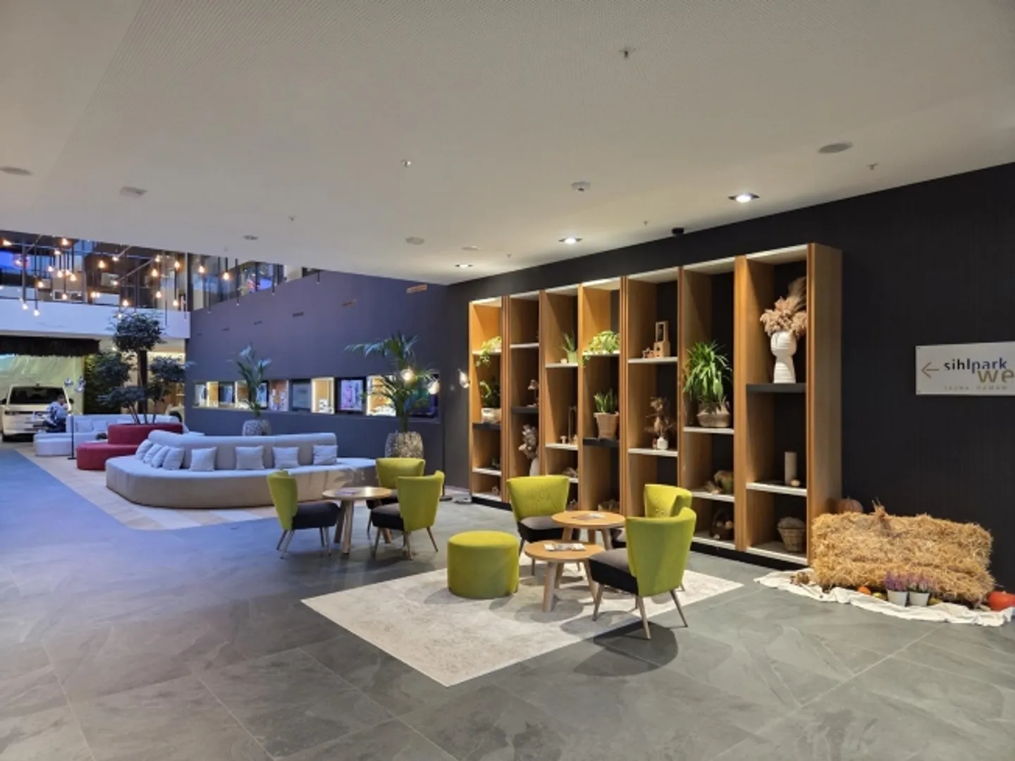 «Office» - Foto 10 von 11