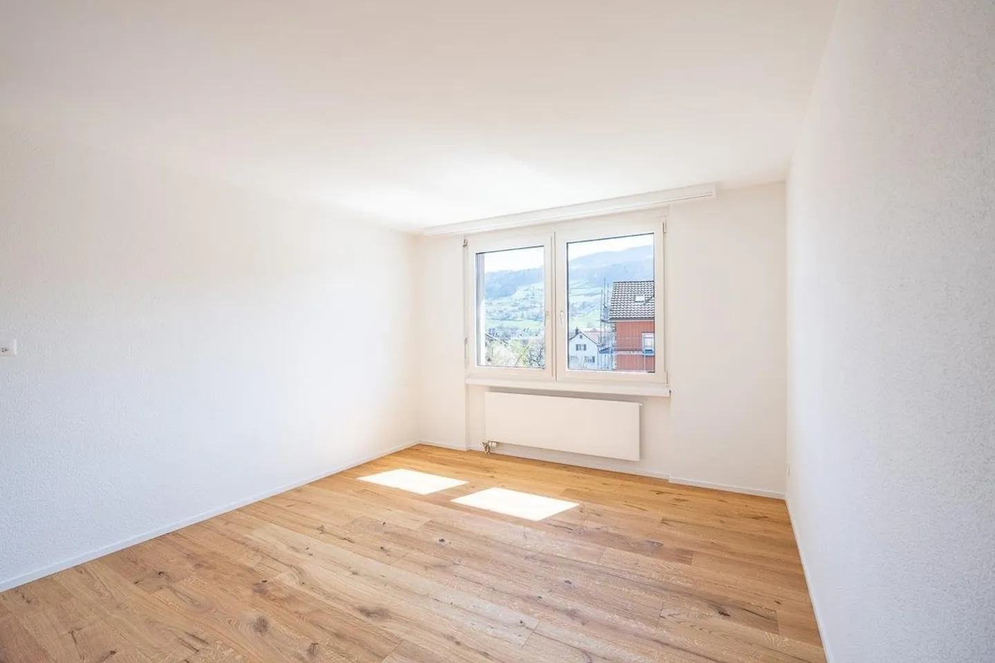Appartamento di 4,5 locali ristrutturato con balcone - Foto 7 di 10