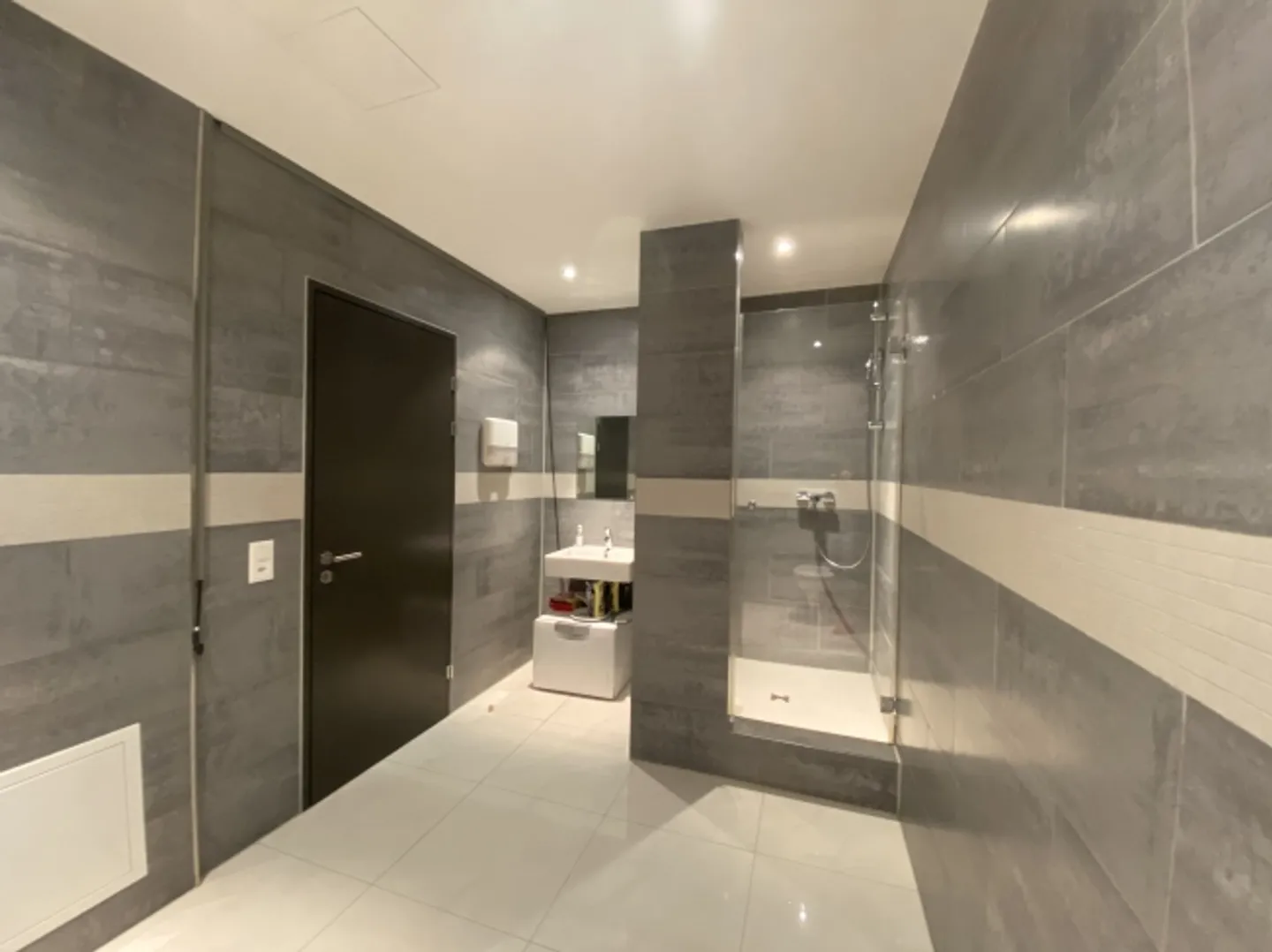 «Office» - Foto 3 von 6