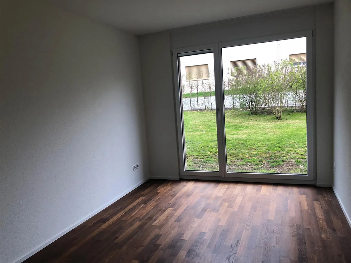 5,5 Zimmer Gartenwohnung mit Extras - Foto 7 von 11
