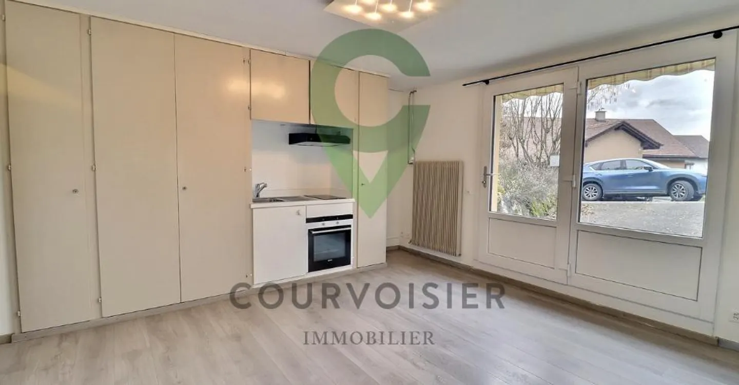 Villa mit Renovierungspotenzial - Foto 9 von 10