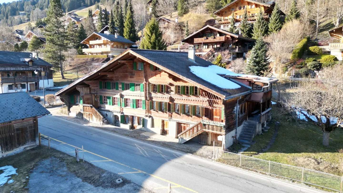 Chalet 7,5 Zimmer - Foto 2 von 7