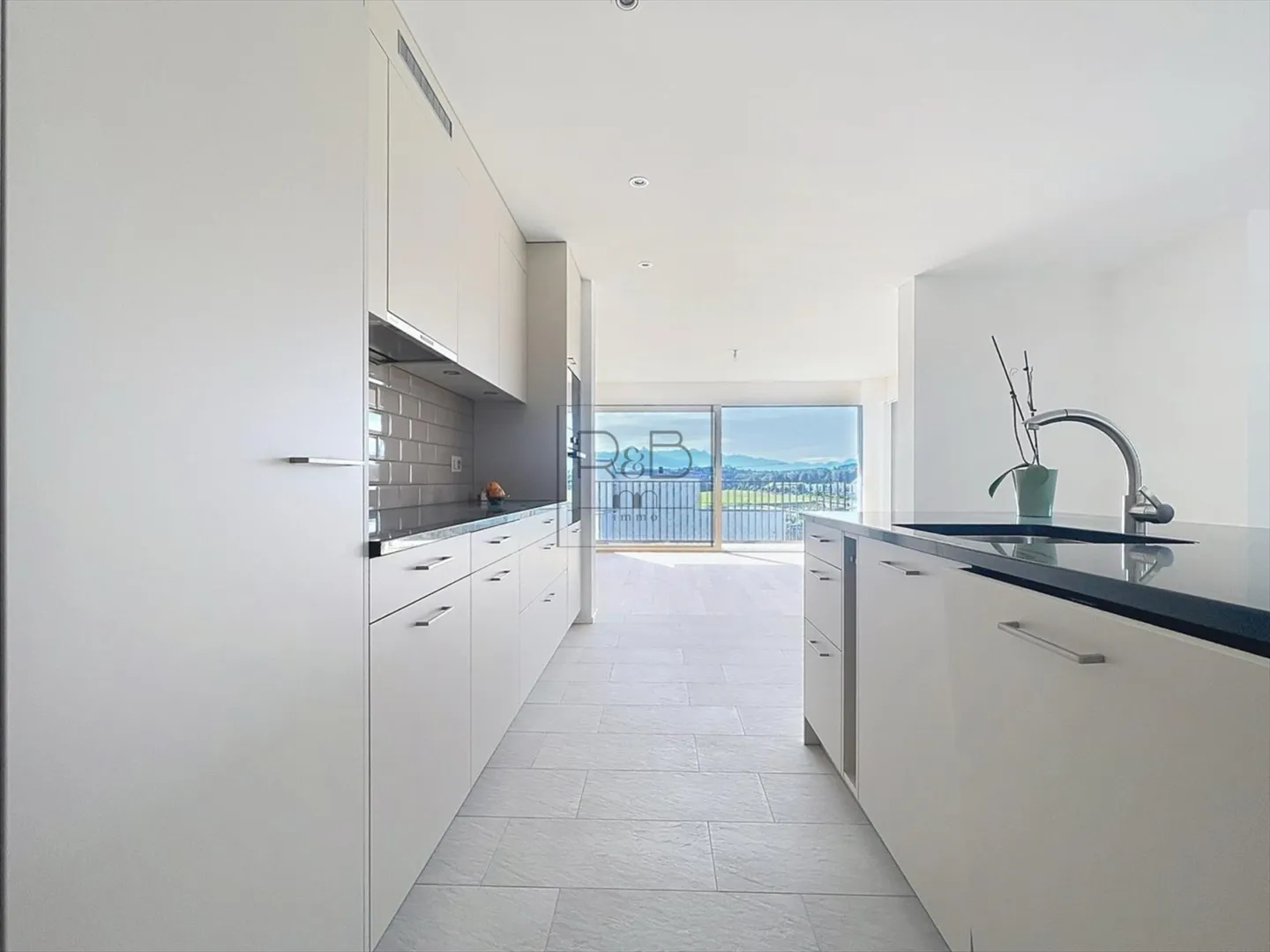 Magnificent 5.5-room new apartment - Photo 4 of 10