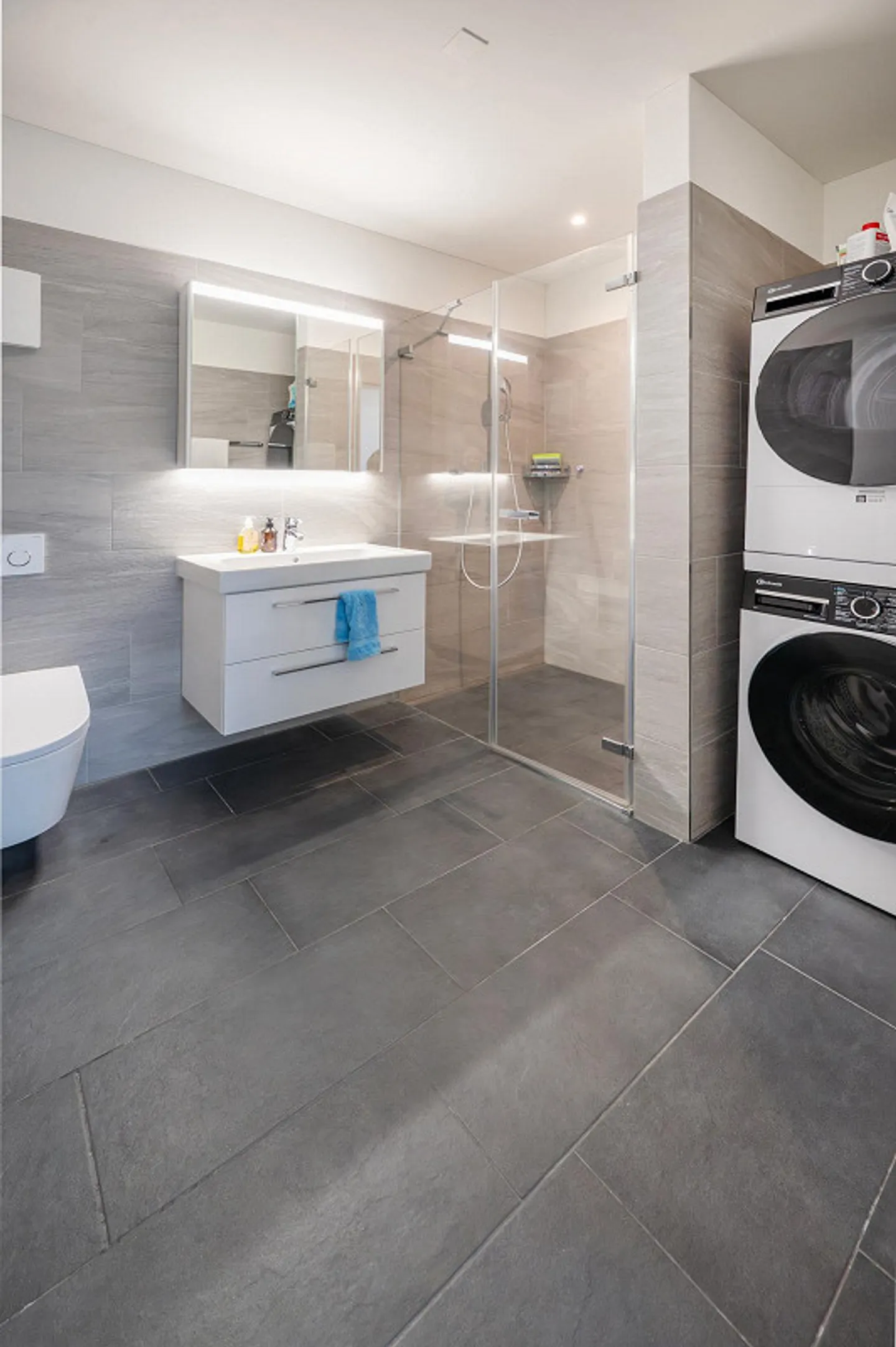 Appartamento su due livelli 4.5 stanze - Foto 11 di 12
