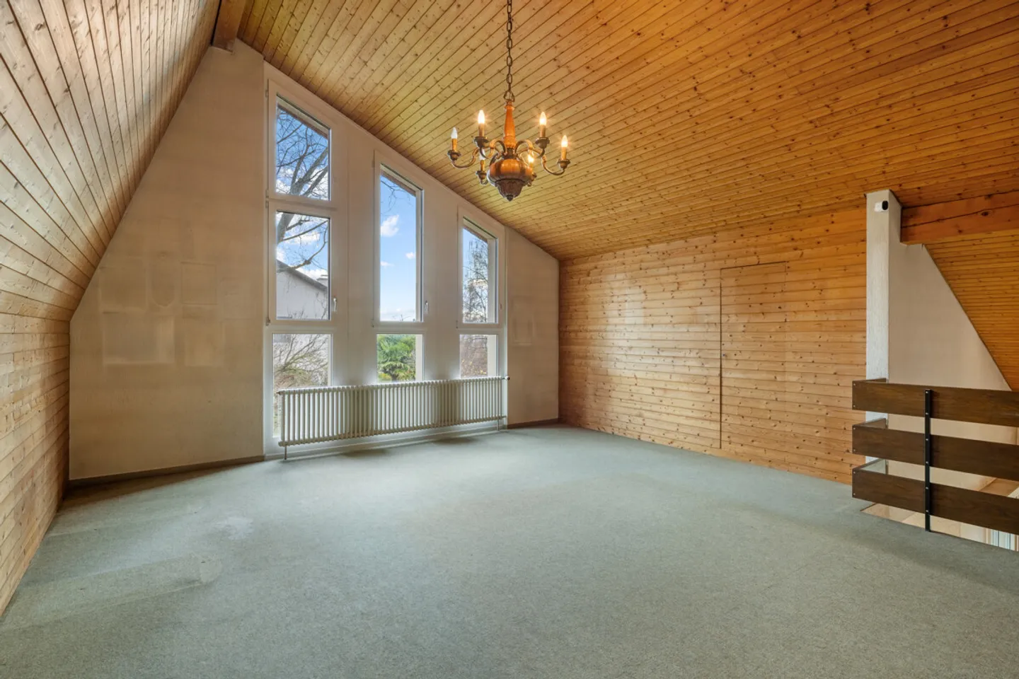 Charmantes Familienhaus mit Aussicht - Foto 2 von 7