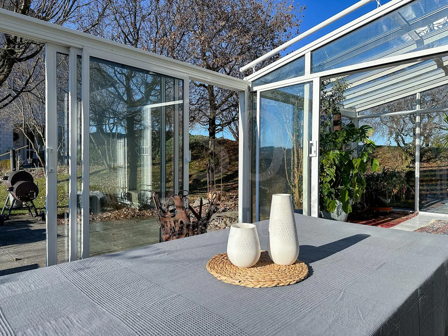 Maison individuelle élégante de 5,5 pièces à Schwarzenburg - Photo 4 sur 16