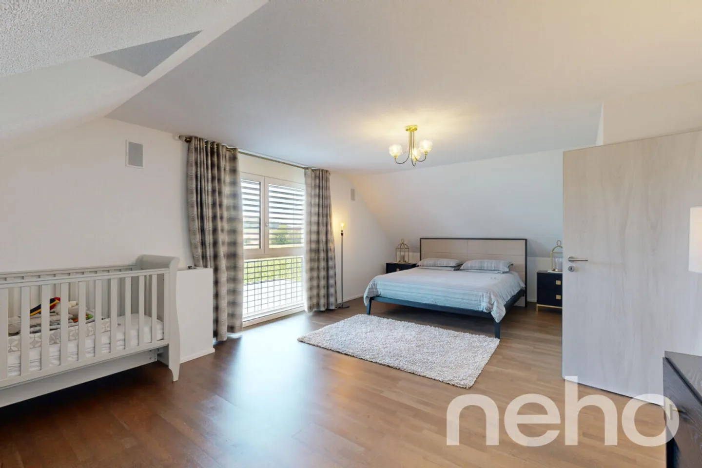 Beautiful single-family home with a lot of character on 300m2 of living space - Photo 12 of 13