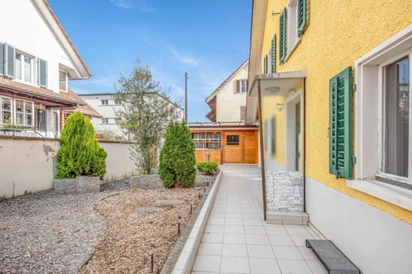 Charming Semi-Detached House - Photo 1 of 1