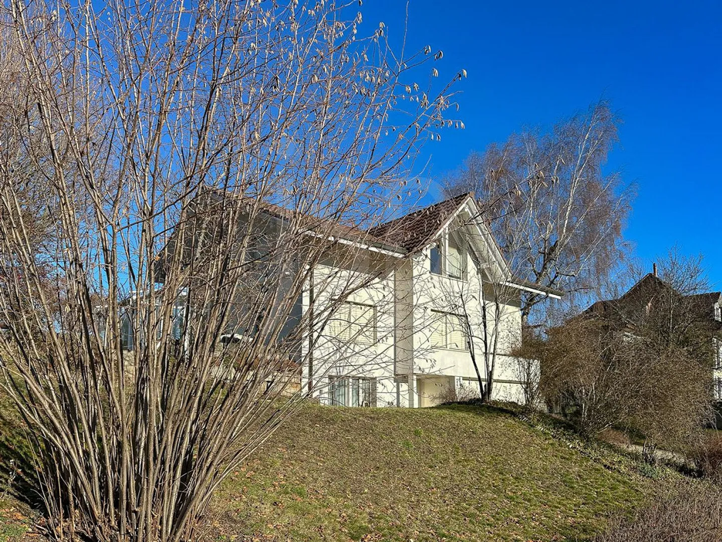 Maison individuelle élégante de 5,5 pièces à Schwarzenburg - Photo 14 sur 16