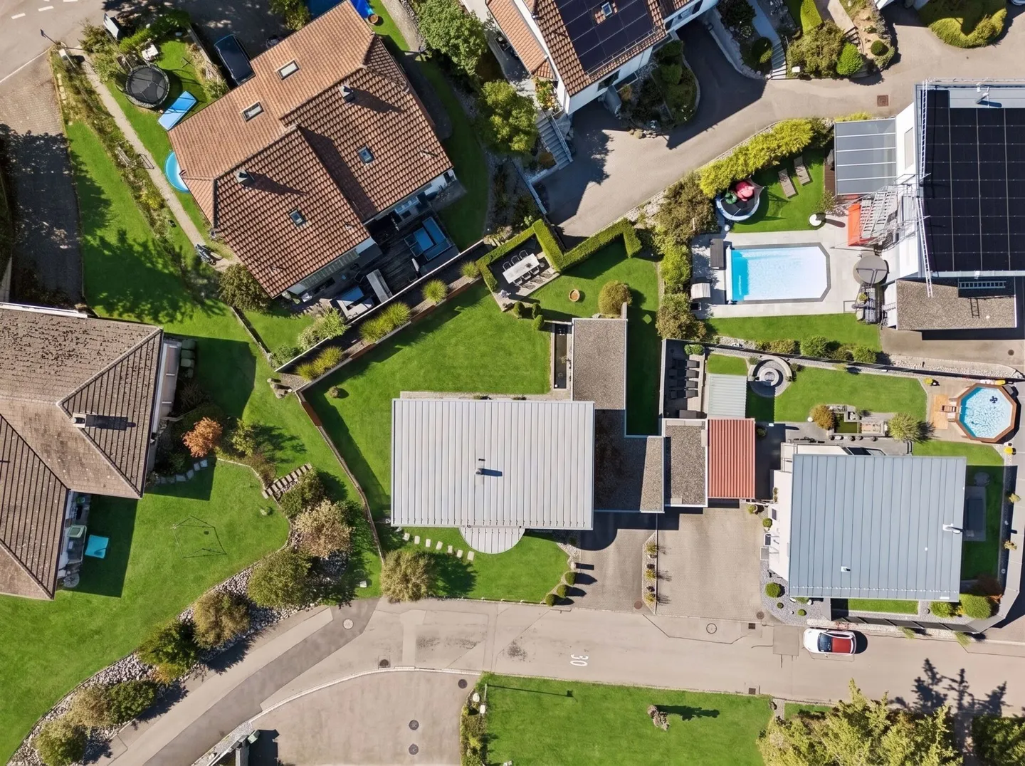 Attraente casa unifamiliare di 4,5 stanze con giardino idilliaco - Foto 17 di 17