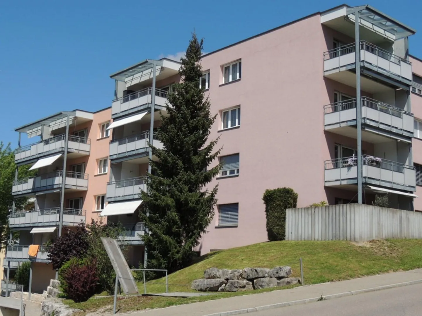 Parcheggio coperto in affitto - Foto 1 di 1