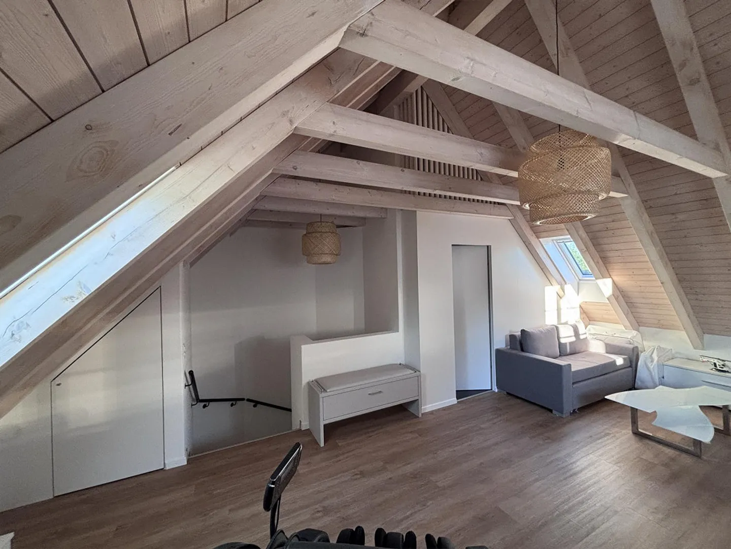 Casa bifamiliare per famiglie di 5,5 stanze con giardino in un quartiere tranquillo - Foto 19 di 26