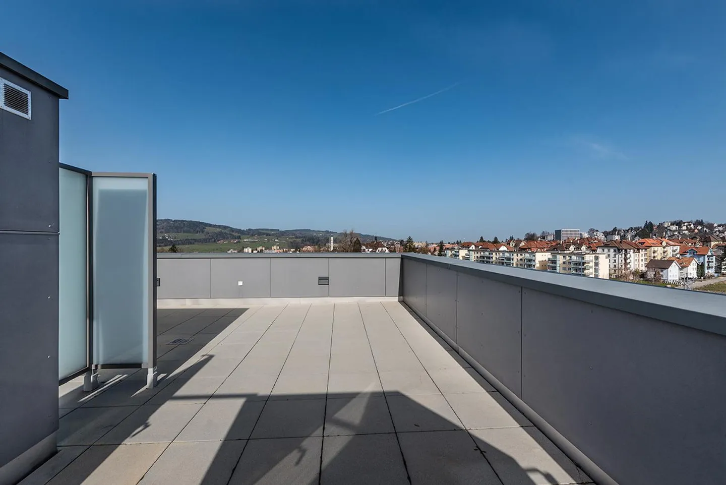 Votre nouveau chez-vous : Vie exclusive au-dessus des toits de Saint-Gall - Photo 9 sur 9