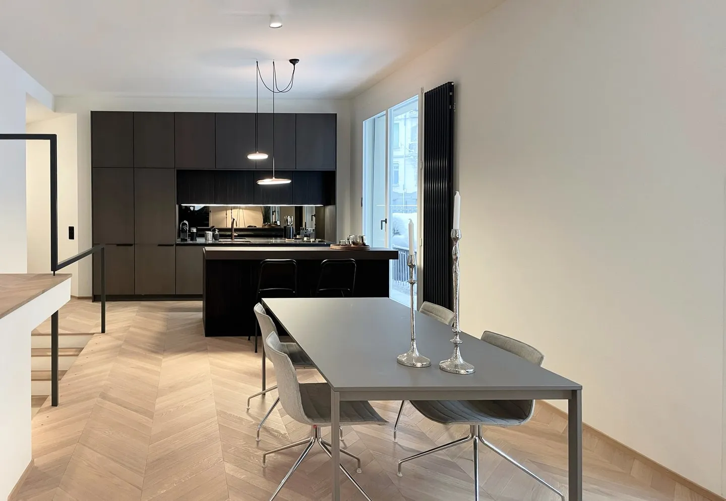 Exclusive furnished living in a central prime location in District 6 - Photo 8 of 27