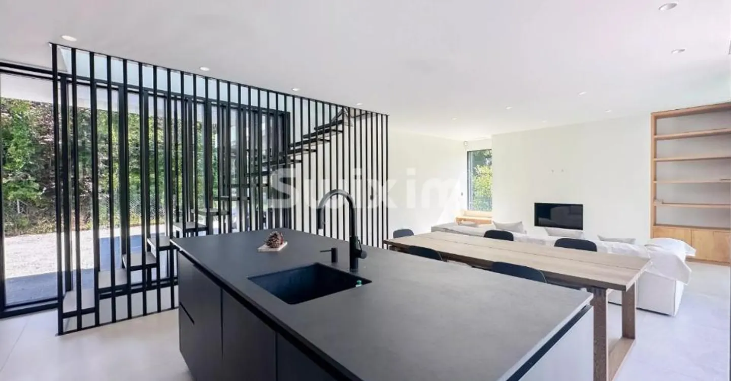 Maison d'Architecte Contemporaine - Photo 4 sur 13