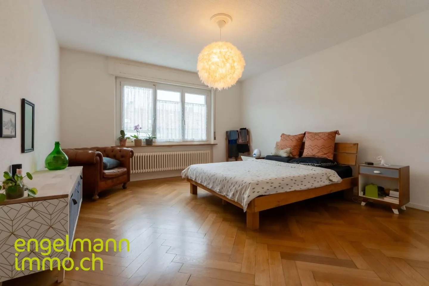 Residential Building - Photo 9 of 13