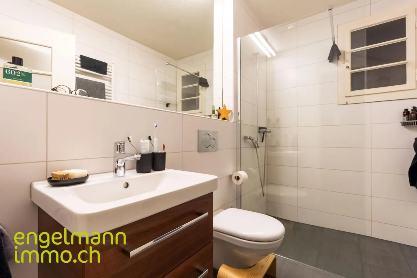 Residential Building - Photo 11 of 13