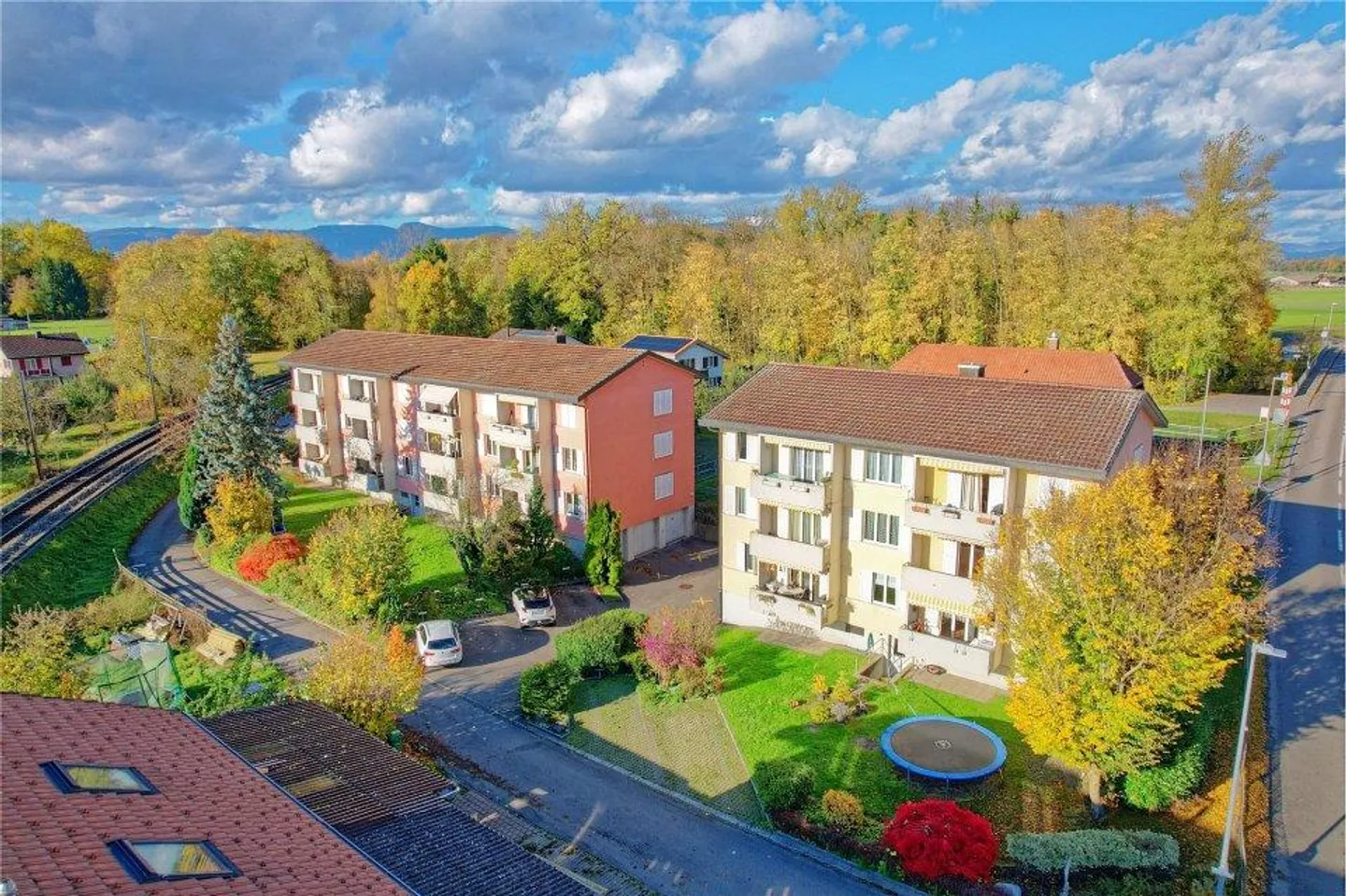 2 biens d'investissement avec un total de 18 appartements à Aefligen - Photo 5 sur 13
