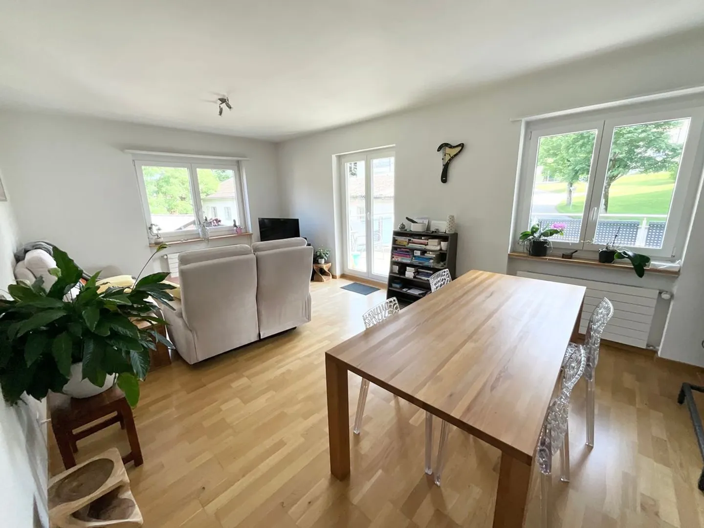 Appartement avec 4,5 pièces et grande terrasse sud - Photo 1 sur 8