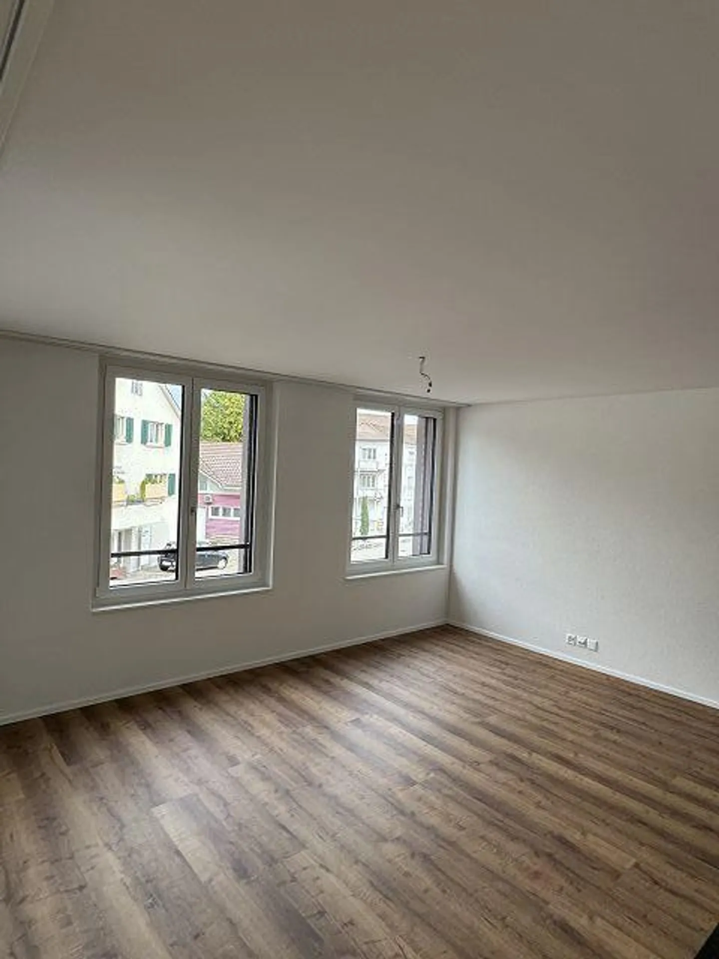 Appartement moderne 3.5 pièces au centre de Münchwilen - Photo 3 sur 11