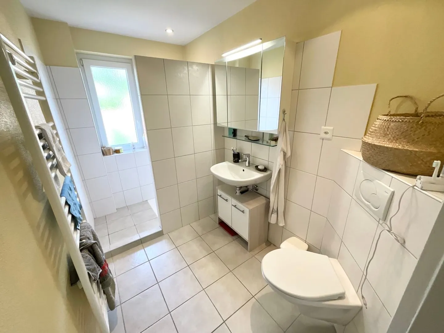 Appartement avec 4,5 pièces et grande terrasse sud - Photo 6 sur 8