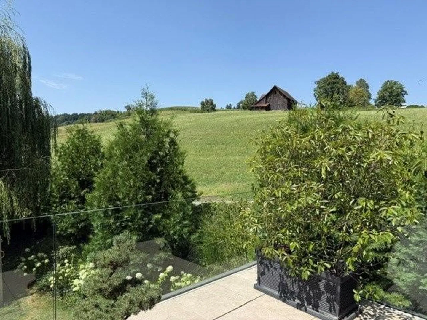 Terrace Apartment - Exclusive Living Quality in Prime Location with Lake and Mountain View! - Photo 8 of 9
