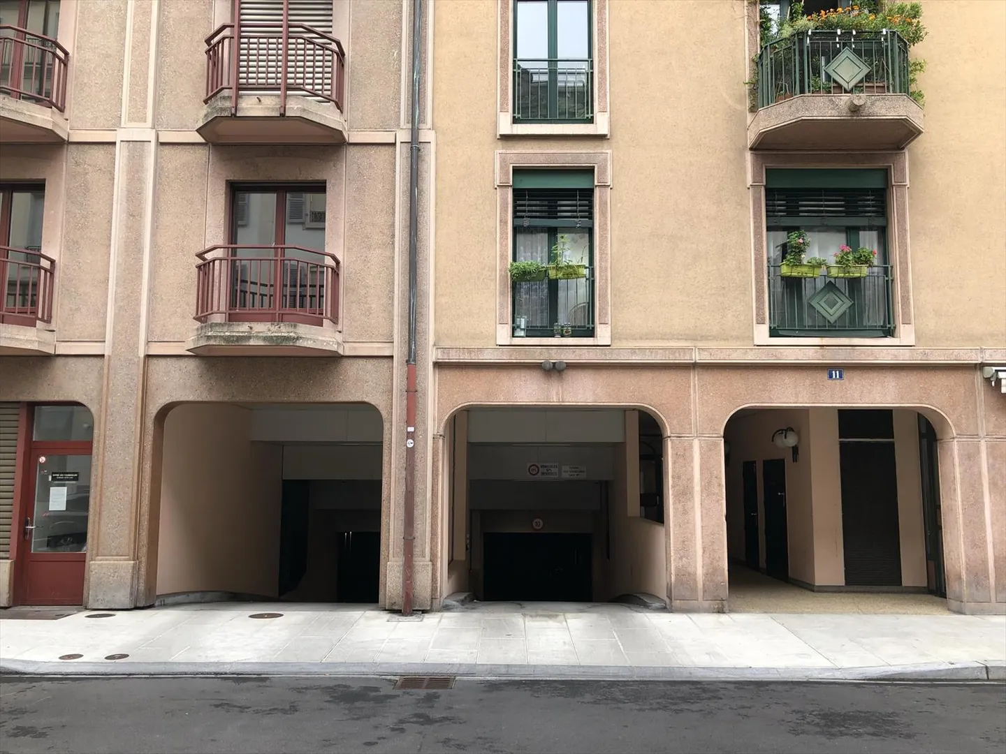 Indoor parking located on the 2nd basement. - Photo 1 of 1