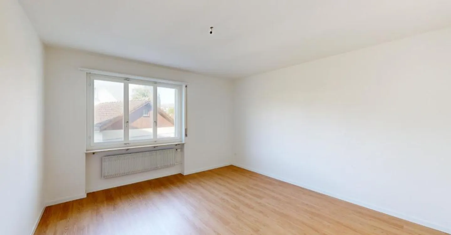 Cozy 3.5-Room Apartment - Photo 4 of 5