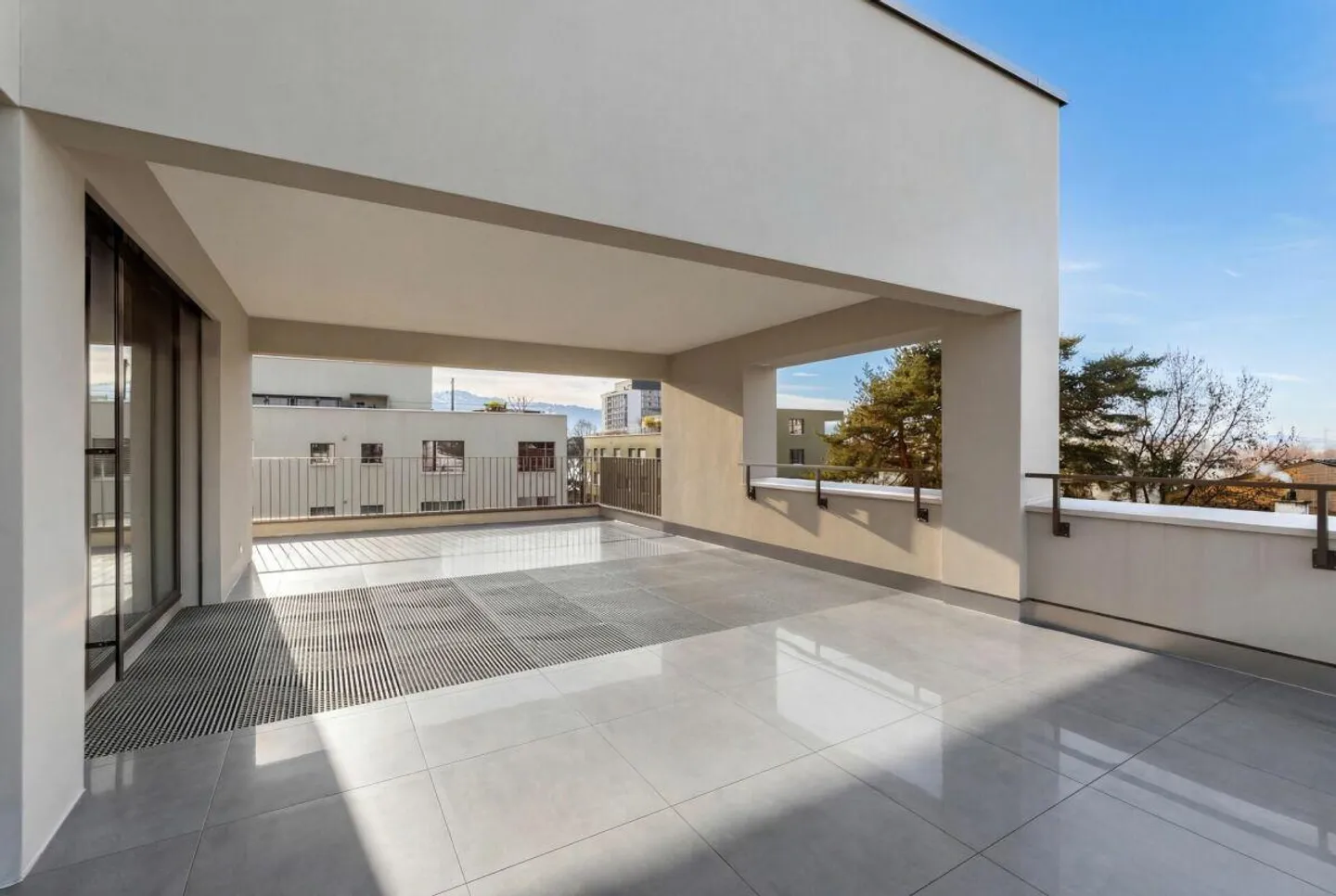 Appartamento attico ultramoderno con terrazza da sogno - Foto 6 di 14