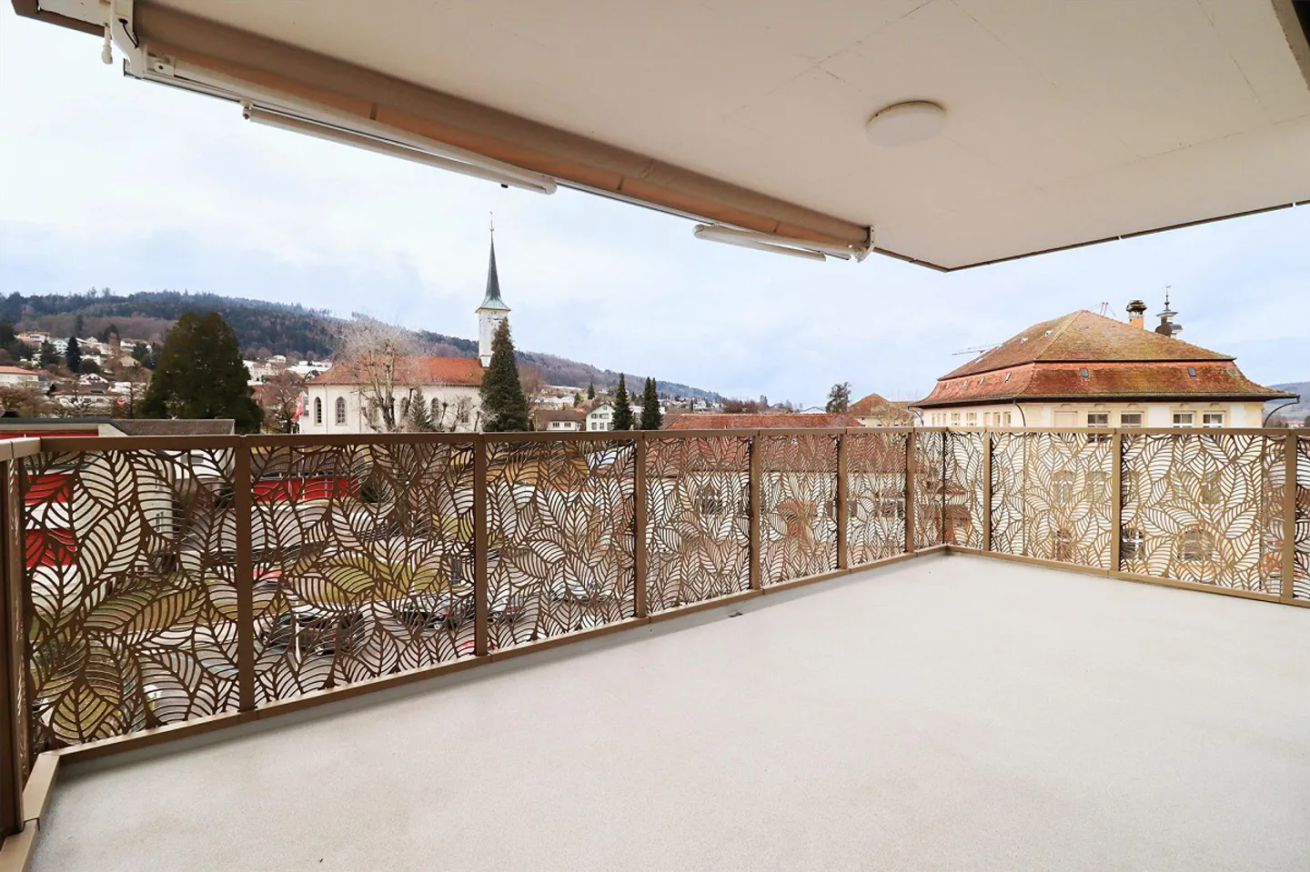 High-Quality Living in a Central Location - Photo 11 of 12