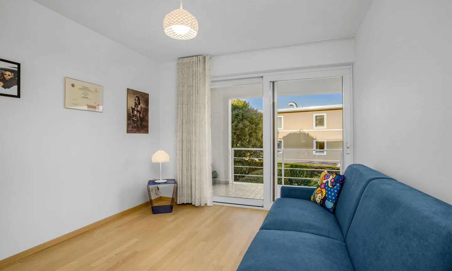 Spacious Maisonette with Garden and Pool in Collina d'Oro - Photo 7 of 10