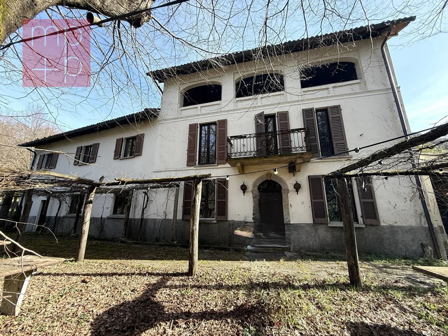 Villa - Croglio - Photo 1 sur 8